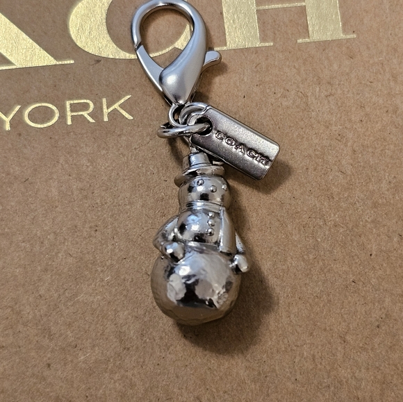 Coach Snowman charm bag - Picture 6 of 6